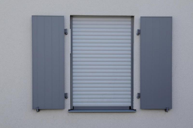Volets en aluminium ou en bois, quelles diff&eacute;rences pour votre fa&ccedil;ade ?